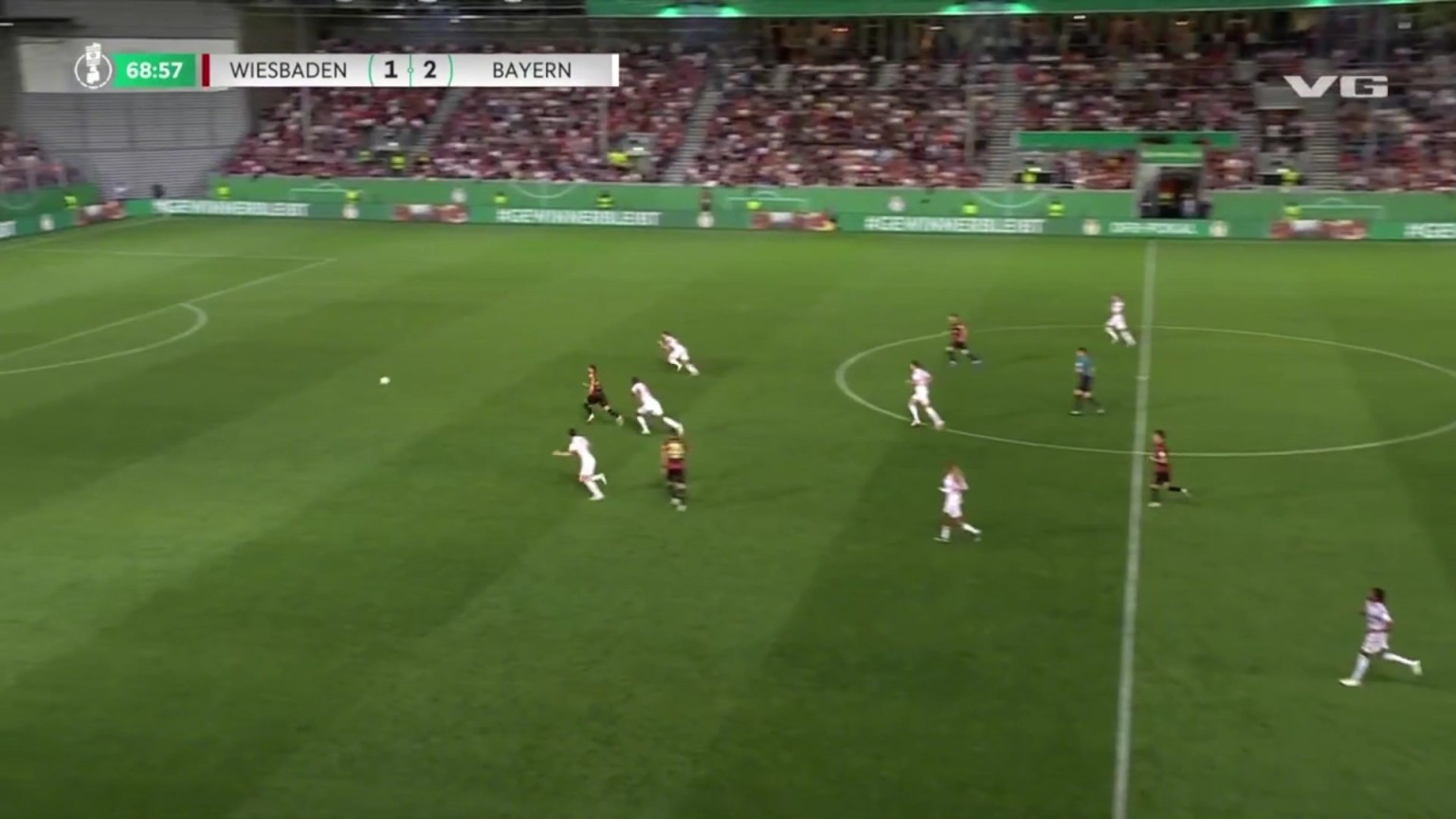 你也流量踢法？卡亚单刀破门达成双响，德丙队韦恩2-2扳平拜仁！