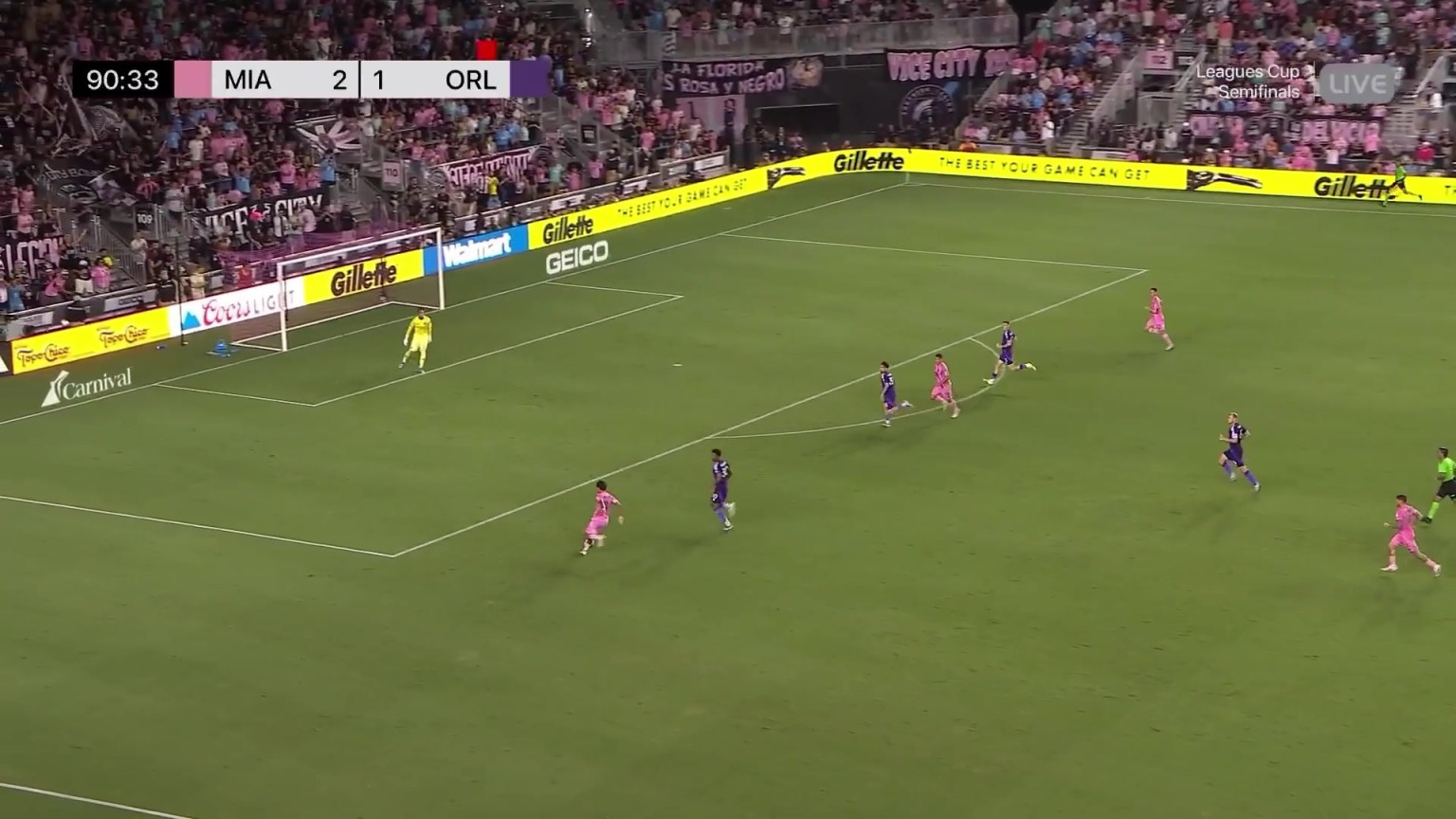 锁定胜局！特拉斯科&苏亚雷斯撞墙配合，前突入禁区破门