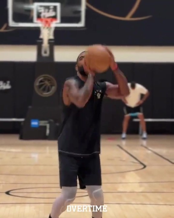 下赛季三状元合体？欧文已经开始简单投篮训练 复出在即