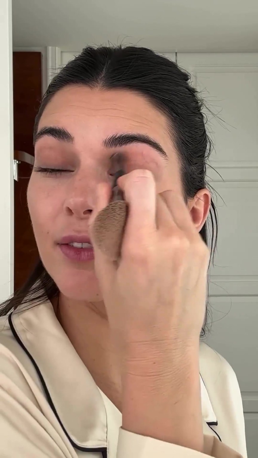 素颜的肯豆真显老啊，她今年也才30岁呀！