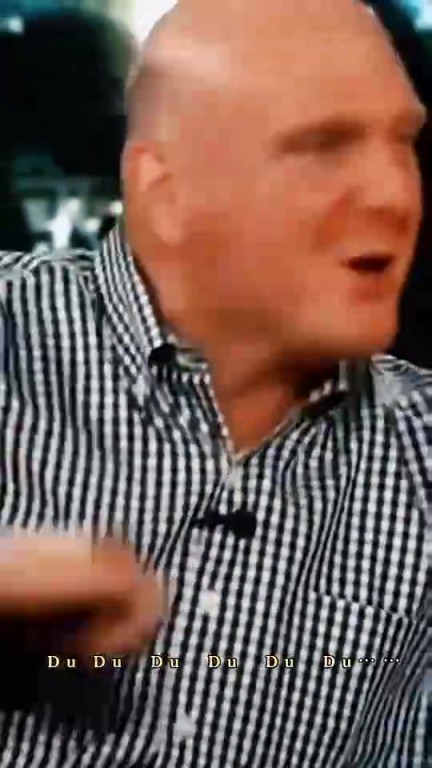 主持人打趣鲍尔默买错球队，鲍尔默：快船是洛杉矶最好的球队！