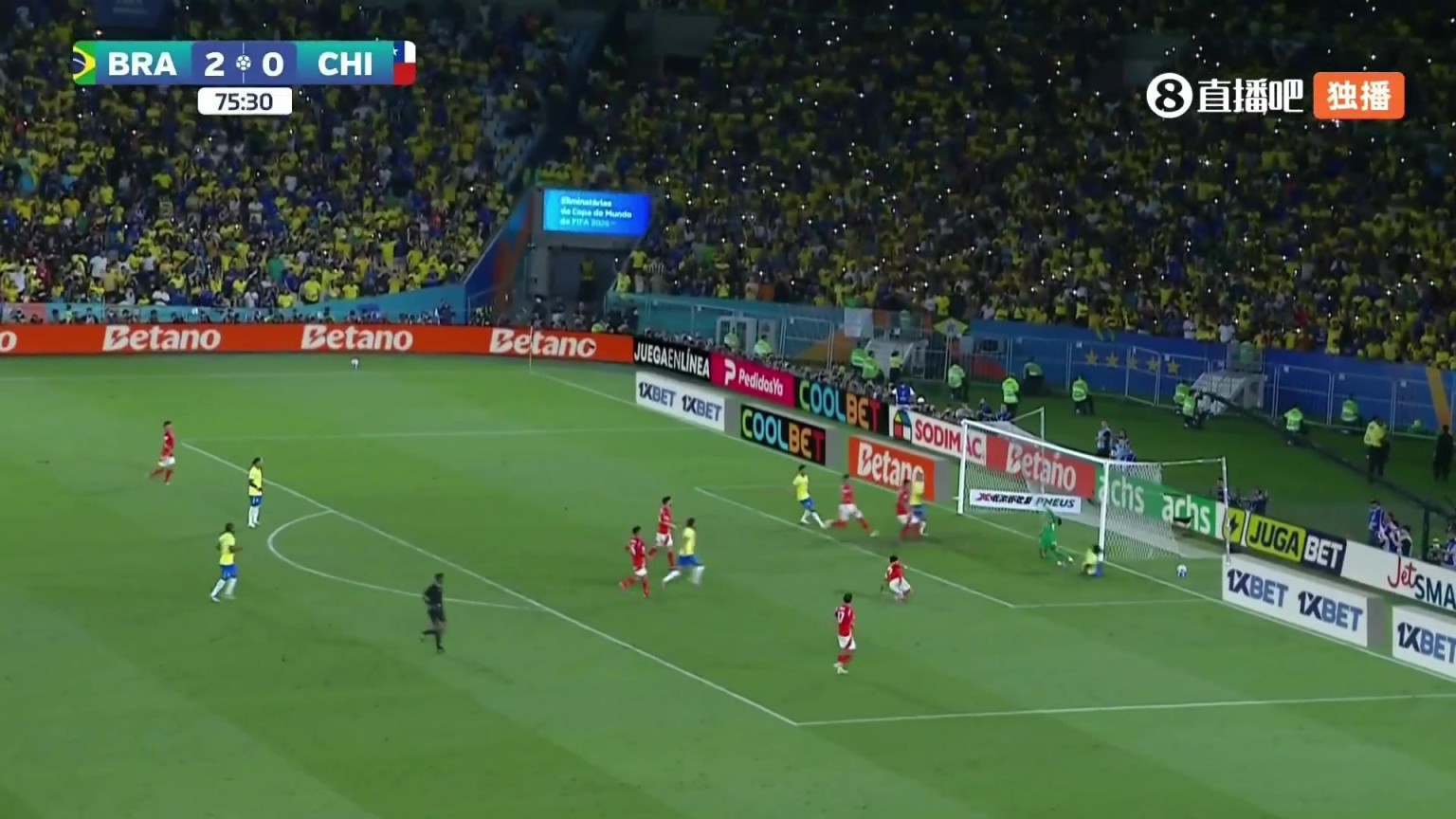 巴西3分钟连进两球！吉马良斯门前补射破门